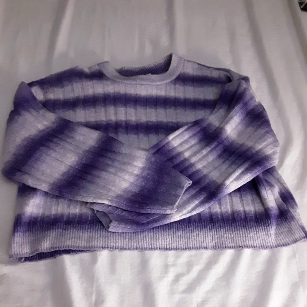 Divided, purple, sz. M